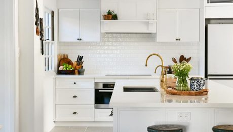 Modern Home Kitchen with white interiors with drawers from kitchens by Kathie